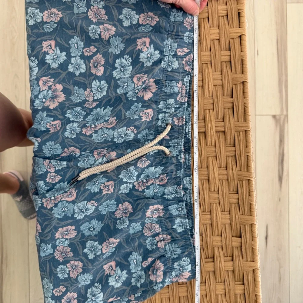Faherty Beacon Trunk Mens XXL Marine Multi Floral Swim Shorts 7 Inch Inseam